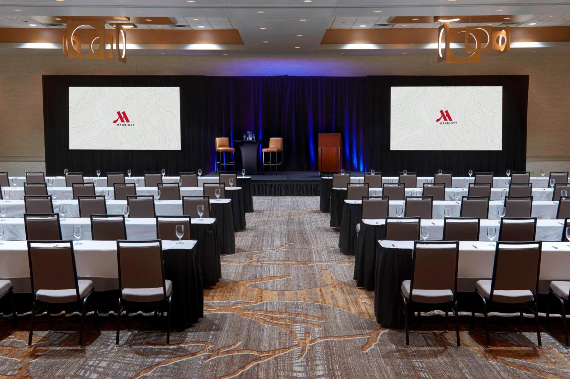 Chicago Marriott Southwest At Burr Ridge Exterior foto